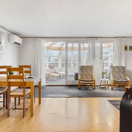 3 Bedroom Pet Friendly In Sydals